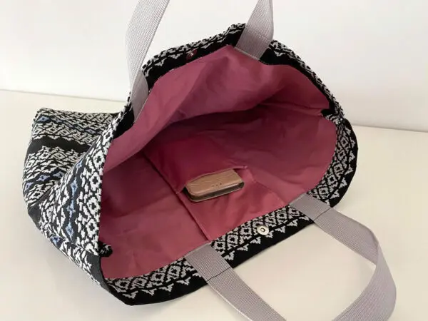 Free Shopping Bag - Mercato Tote - Image 11